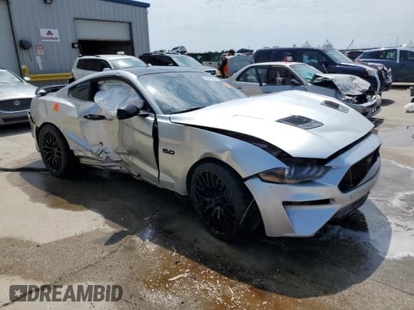 ✅ 2019 Ford Mustang GT • VIN: 1FA6P8CFXK5151475 • Lot: 56440834. Listed on Copart with 67,574 mi. Free auction sales archive from the USA and detailed vehicle history report at DreamBid. Image 4.