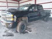 ✅ 2017 Chevrolet Silverado 2500HD LT • VIN: 1GC1KVEY7HF120235 • Lot: 42770202. Wystawiony na IAAI z przebiegiem 110 417 mil. Bezpłatny archiwum sprzedaży aukcyjnych z USA i szczegółowy raport historii pojazdu na DreamBid. Zdjęcie 18.