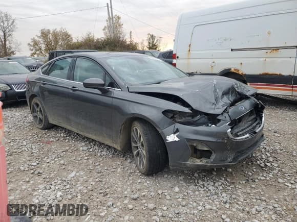 ✅ 2020 Ford Fusion SE • VIN: 3FA6P0T92LR173335 • Lot: 91012295. Listed on Copart with 156,215 mi. Free auction sales archive from the USA and detailed vehicle history report at DreamBid. Image 4.