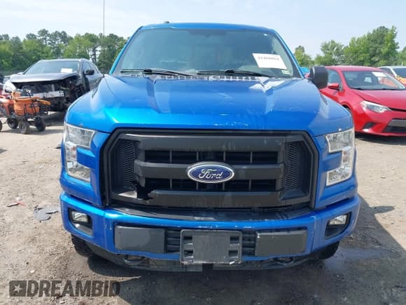 ✅ 2015 Ford F-150 XLT • VIN: 1FTEW1EF7FFC35721 • Lot: 42468894. Wystawiony na IAAI z przebiegiem 125 387 mil. Bezpłatny archiwum sprzedaży aukcyjnych z USA i szczegółowy raport historii pojazdu na DreamBid. Zdjęcie 12.