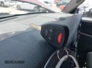 ✅ 2007 Jeep Commander Sport • VIN: 1J8HG48P87C618000 • Lot: 42705799. Listed on IAAI with 207,938 mi. Free auction sales archive from the USA and detailed vehicle history report at DreamBid. Image 11.