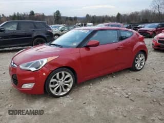 ✅ 2013 Hyundai Veloster w/Black Int • VIN: KMHTC6AD4DU134562 • Lot: 79052254. Wystawiony na Copart z przebiegiem 81 589 mil. Bezpłatny archiwum sprzedaży aukcyjnych z USA i szczegółowy raport historii pojazdu na DreamBid. Zdjęcie 1.