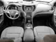 ✅ 2017 Hyundai Santa Fe 2.4L • VIN: 5XYZUDLB7HG422417 • Lot: 46468033. Wystawiony na Copart z przebiegiem 71 404 mil mil. Skorzystaj z bezpłatnego archiwum sprzedaży aukcyjnych z USA i zobacz szczegółowy raport historii pojazdu na DreamBid. Zdjęcie 8.