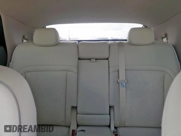 ✅ 2024 Genesis GV60 Advanced • VIN: KMUKCDSC6RU021775 • Lot: 61066935. Wystawiony na Copart z przebiegiem 3 690 mil. Bezpłatny archiwum sprzedaży aukcyjnych z USA i szczegółowy raport historii pojazdu na DreamBid. Zdjęcie 10.