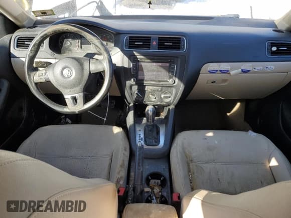 ✅ 2011 Volkswagen Jetta SE • VIN: 3VWDX7AJ3BM080629 • Lot: 42061065. Listed on Copart with 94,867 mi. Free auction sales archive from the USA and detailed vehicle history report at DreamBid. Image 8.