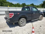 ✅ 2013 Ford F-150 XL • VIN: 1FTMF1CF7DKF40641 • Lot: 64767595. Wystawiony na Copart z przebiegiem Nie podano. Bezpłatny archiwum sprzedaży aukcyjnych z USA i szczegółowy raport historii pojazdu na DreamBid. Zdjęcie 3.
