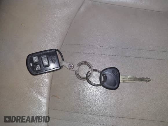 ✅ 2004 Hyundai Sonata GLS • VIN: KMHWF35H84A052612 • Лот: 42215726. Размещён на IAAI с пробегом 118 966 миль миль. Получите бесплатный доступ к архиву аукционных продаж из США и посмотрите подробный отчёт об истории автомобиля на DreamBid. Изображение 11.