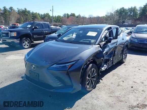 ✅ 2024 Lexus RZ 300e Premium • VIN: JTJABABB7RA002691 • Lot: 41999231. Listed on IAAI with 5,515 mi. Free auction sales archive from the USA and detailed vehicle history report at DreamBid. Image 19.