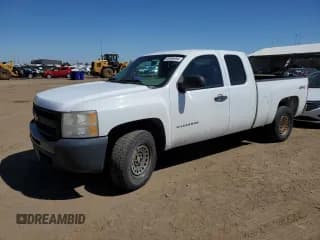 ✅ 2011 Chevrolet Silverado 1500 Work Truck • VIN: 1GCRKPE36BZ410829 • Lot: 69586994. Listed on Copart with 322,682 mi. Free auction sales archive from the USA and detailed vehicle history report at DreamBid. Image 1.
