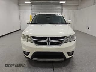 ✅ 2014 Dodge Journey SXT • VIN: 3C4PDCBG7ET140958 • Lot: 85851975. Wystawiony na Copart z przebiegiem 188 155 mil. Bezpłatny archiwum sprzedaży aukcyjnych z USA i szczegółowy raport historii pojazdu na DreamBid. Zdjęcie 5.
