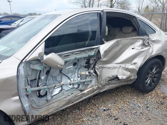 ✅ 2009 Hyundai Azera Limited • VIN: KMHFC46FX9A343230 • Lot: 42107823. Listed on IAAI with 26,319 mi. Free auction sales archive from the USA and detailed vehicle history report at DreamBid. Image 6.