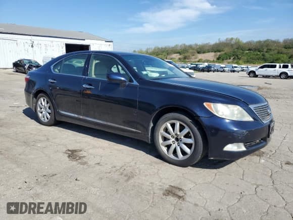 ✅ 2007 Lexus LS 460 • VIN: JTHBL46F575025412 • Lot: 55666625. Listed on Copart with 210,568 mi. Free auction sales archive from the USA and detailed vehicle history report at DreamBid. Image 4.