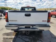 ✅ 2006 GMC Sierra 1500 Work Truck • VIN: 3GTEC14V76G173852 • Лот: 63993835. Опубликован ранее на Copart с пробегом 228 679 миль. Бесплатный доступ к архиву аукционных продаж из США и подробный отчёт об истории автомобиля на DreamBid. Изображение 6.