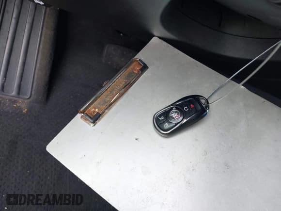 ✅ 2022 Buick Enclave Premium • VIN: 5GAERCKW4NJ166121 • Lot: 42606433. Listed on IAAI with 92,578 mi. Free auction sales archive from the USA and detailed vehicle history report at DreamBid. Image 11.