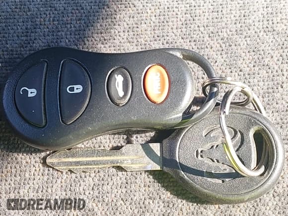 ✅ 2001 Dodge Stratus SE • VIN: 1B3EJ46U21N508528 • Lot: 42851096. Wystawiony na IAAI z przebiegiem 90 708 mil. Bezpłatny archiwum sprzedaży aukcyjnych z USA i szczegółowy raport historii pojazdu na DreamBid. Zdjęcie 11.