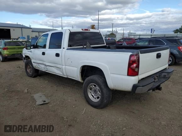 2004 Chevrolet Silverado 2500 LS с VIN 1GCGK23U74F207930, выставлен на аукционе Copart как лот 91037805 с пробегом 284 461 миль миль и Чистый • Clean title. История ставок и продаж доступна на DreamBid. Изображение 2.