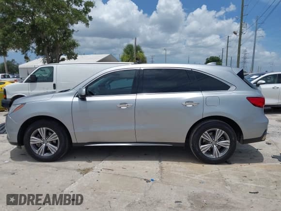 ✅ 2020 Acura MDX • VIN: 5J8YD3H32LL007964 • Lot: 42787647. Wystawiony na IAAI z przebiegiem 82 464 mil. Bezpłatny archiwum sprzedaży aukcyjnych z USA i szczegółowy raport historii pojazdu na DreamBid. Zdjęcie 14.