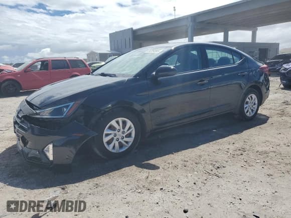 ✅ 2019 Hyundai Elantra SE • VIN: 5NPD74LF1KH495559 • Lot: 84754995. Listed on Copart with 46,253 mi. Free auction sales archive from the USA and detailed vehicle history report at DreamBid. Image 1.