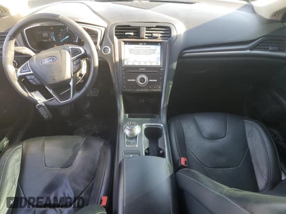 ✅ 2019 Ford Fusion Titanium • VIN: 3FA6P0RU8KR144707 • Lot: 91529435. Listed on Copart with 170,451 mi. Free auction sales archive from the USA and detailed vehicle history report at DreamBid. Image 8.