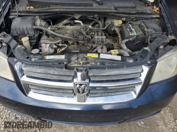 2008 Dodge Grand Caravan SXT z VIN 1D8HN54P78B146065, wystawiony jako Copart lot #82620625 z przebiegiem 168 562 mil mil oraz Szkoda całkowita • Salvage title. Historia ofert i sprzedaży dostępna na DreamBid. Obrazek 12.