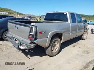 ✅ 2007 Chevrolet Silverado 1500 LT1 • VIN: 1GCEK19Z77E180002 • Lot: 43165070. Listed on IAAI with 203,990 mi. Free auction sales archive from the USA and detailed vehicle history report at DreamBid. Image 4.