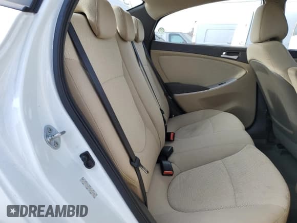 ✅ 2014 Hyundai Accent GLS • VIN: KMHCT4AE6EU612351 • Лот: 81403374. Опубликован ранее на Copart с пробегом 131 179 миль. Бесплатный доступ к архиву аукционных продаж из США и подробный отчёт об истории автомобиля на DreamBid. Изображение 10.