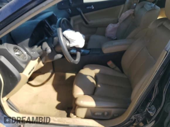 ✅ 2010 Nissan Maxima SV • VIN: 1N4AA5AP8AC866710 • Lot: 85569945. Wystawiony na Copart z przebiegiem 85 729 mil. Bezpłatny archiwum sprzedaży aukcyjnych z USA i szczegółowy raport historii pojazdu na DreamBid. Zdjęcie 7.