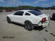 ✅ 2010 Ford Mustang GT • VIN: 1ZVBP8CH3A5153834 • Лот: 84865305. Опубликован ранее на Copart с пробегом 127 730 миль. Бесплатный доступ к архиву аукционных продаж из США и подробный отчёт об истории автомобиля на DreamBid. Изображение 2.
