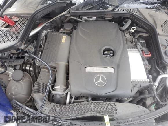 ✅ 2015 Mercedes-Benz C 300 Luxury • VIN: 55SWF4KB1FU023505 • Лот: 84389345. Опубликован ранее на Copart с пробегом 70 152 миль. Бесплатный доступ к архиву аукционных продаж из США и подробный отчёт об истории автомобиля на DreamBid. Изображение 11.