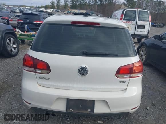 ✅ 2011 Volkswagen Golf • VIN: WVWDM9AJ4BW217990 • Lot: 41728984. Listed on IAAI with 109,419 mi. Free auction sales archive from the USA and detailed vehicle history report at DreamBid. Image 16.