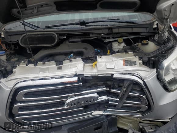 ✅ 2015 Ford Transit XL • VIN: 1FMZK1YM3FKB06353 • Лот: 58319295. Опубликован ранее на Copart с пробегом 98 130 миль. Бесплатный доступ к архиву аукционных продаж из США и подробный отчёт об истории автомобиля на DreamBid. Изображение 12.