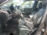 ✅ 2019 Jeep Cherokee Latitude Plus • VIN: 1C4PJLLN9KD248196 • Lot: 81339675. Wystawiony na Copart z przebiegiem 75 562 mil. Bezpłatny archiwum sprzedaży aukcyjnych z USA i szczegółowy raport historii pojazdu na DreamBid. Zdjęcie 7.