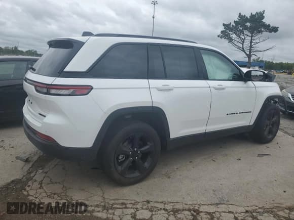 ✅ 2025 Jeep Grand Cherokee Limited • VIN: 1C4RJHBG8SC333450 • Лот: 69494405. Опубликован ранее на Copart с пробегом 2 119 миль. Бесплатный доступ к архиву аукционных продаж из США и подробный отчёт об истории автомобиля на DreamBid. Изображение 3.