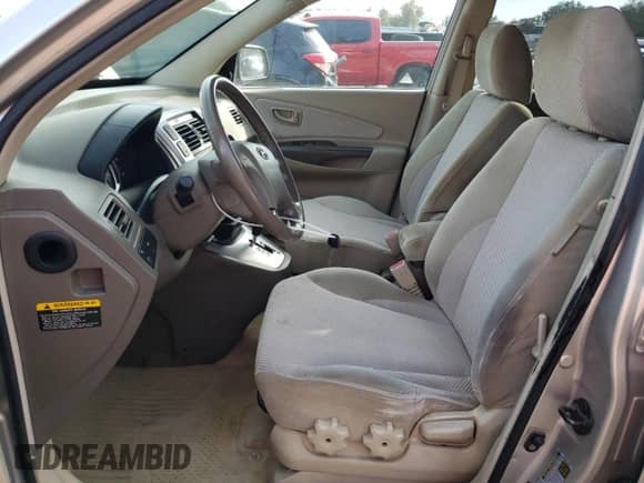 2006 Hyundai Tucson GLS z VIN KM8JN12D46U349221, wystawiony jako Copart lot #83877214 z przebiegiem 96 268 mil mil oraz Szkoda całkowita • Salvage title. Historia ofert i sprzedaży dostępna na DreamBid. Obrazek 7.