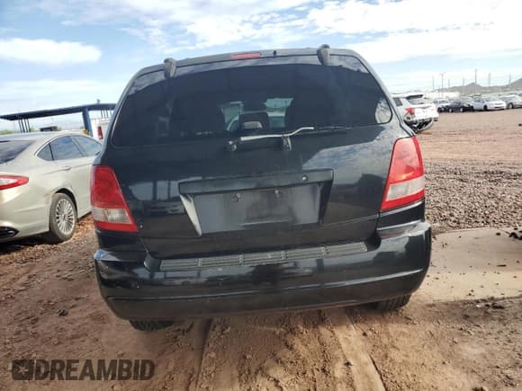 ✅ 2004 Kia Sorento LX • VIN: KNDJC733645330129 • Лот: 70151565. Опубликован ранее на Copart с пробегом 114 869 миль. Бесплатный доступ к архиву аукционных продаж из США и подробный отчёт об истории автомобиля на DreamBid. Изображение 6.