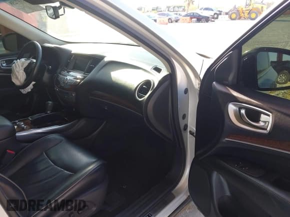 ✅ 2013 Infiniti JX35 • VIN: 5N1AL0MN5DC344621 • Лот: 41697258. Опубликован ранее на IAAI с пробегом 112 607 миль. Бесплатный доступ к архиву аукционных продаж из США и подробный отчёт об истории автомобиля на DreamBid. Изображение 5.