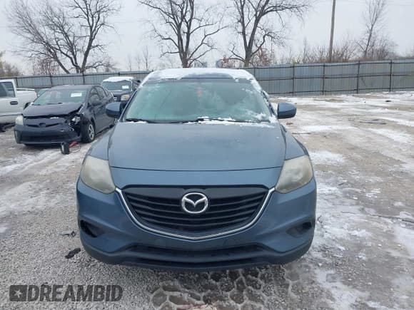 ✅ 2015 Mazda CX-9 Sport • VIN: JM3TB3BA1F0452943 • Lot: 43871277. Wystawiony na IAAI z przebiegiem 135 830 mil. Bezpłatny archiwum sprzedaży aukcyjnych z USA i szczegółowy raport historii pojazdu na DreamBid. Zdjęcie 13.