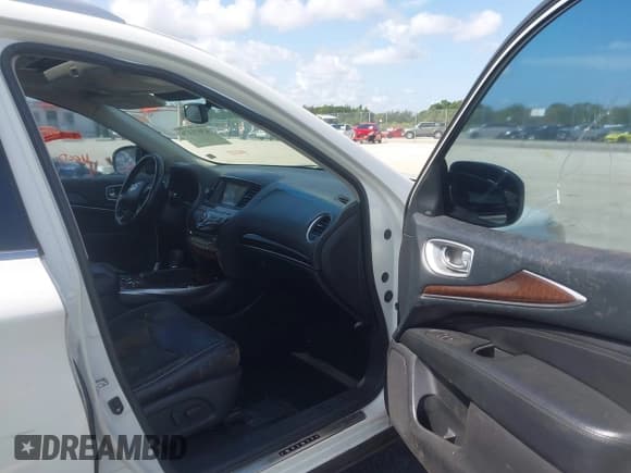 ✅ 2014 Infiniti QX60 • VIN: 5N1AL0MN7EC534602 • Lot: 43071476. Listed on IAAI with 122,177 mi. Free auction sales archive from the USA and detailed vehicle history report at DreamBid. Image 5.