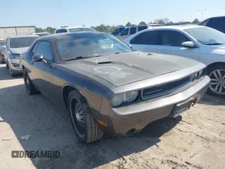 ✅ 2013 Dodge Challenger Rallye Redline • VIN: 2C3CDYAG7DH670128 • Lot: 41588960. Wystawiony na IAAI z przebiegiem 188 945 mil. Bezpłatny archiwum sprzedaży aukcyjnych z USA i szczegółowy raport historii pojazdu na DreamBid. Zdjęcie 1.