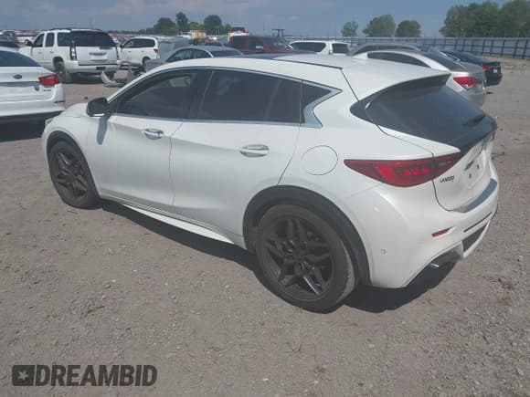✅ 2017 Infiniti QX30 Sport • VIN: SJKCH5CP9HA031715 • Lot: 43122664. Listed on IAAI with 160,497 mi. Free auction sales archive from the USA and detailed vehicle history report at DreamBid. Image 3.
