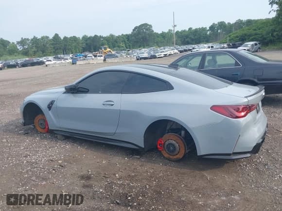 ✅ 2021 BMW M4 • VIN: WBS53AZ09MCH30057 • Lot: 39908965. Listed on IAAI with 48,998 mi. Free auction sales archive from the USA and detailed vehicle history report at DreamBid. Image 14.