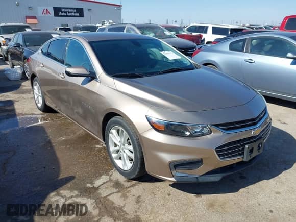 2018 Chevrolet Malibu LT z VIN 1G1ZD5ST7JF183128, wystawiony jako IAAI lot #42891573 z przebiegiem 137 547 mil mil oraz . Historia ofert i sprzedaży dostępna na DreamBid. Obrazek 1.
