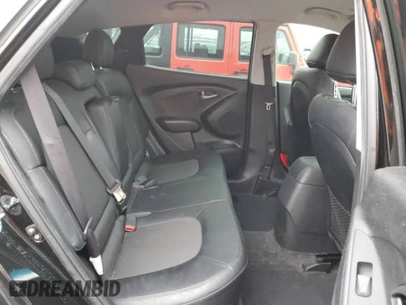 2015 Hyundai Tucson GLS z VIN KM8JT3AF2FU087526, wystawiony jako Copart lot #39799704 z przebiegiem 160 815 mil mil oraz . Historia ofert i sprzedaży dostępna na DreamBid. Obrazek 10.