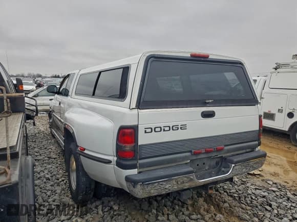 ✅ 1998 Dodge 3500 • VIN: 1B7MC3363WJ173315 • Lot: 94360985. Listed on Copart with 101,685 mi. Free auction sales archive from the USA and detailed vehicle history report at DreamBid. Image 2.