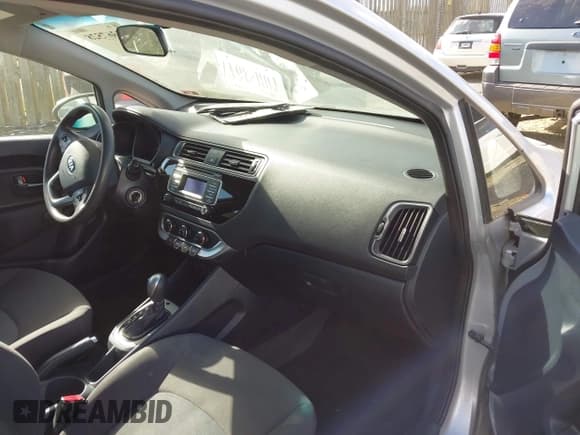 ✅ 2016 Kia Rio LX • VIN: KNADM5A36G6648443 • Лот: 43367528. Опубликован ранее на IAAI с пробегом 103 021 миль. Бесплатный доступ к архиву аукционных продаж из США и подробный отчёт об истории автомобиля на DreamBid. Изображение 5.