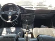 ✅ 1986 BMW 5 Series • VIN: WBADK7303G9651982 • Lot: 50906935. Wystawiony na Copart z przebiegiem 135 827 mil. Bezpłatny archiwum sprzedaży aukcyjnych z USA i szczegółowy raport historii pojazdu na DreamBid. Zdjęcie 8.