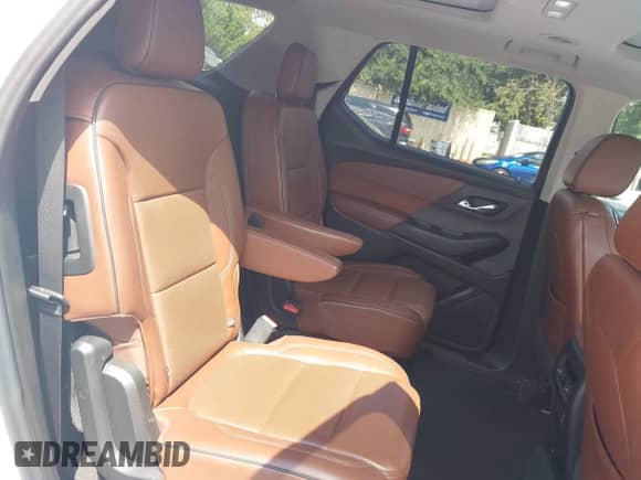 2018 Chevrolet Traverse High Country z VIN 1GNEVKKW8JJ269807, wystawiony jako IAAI lot #43320195 z przebiegiem 126 490 mil mil oraz . Historia ofert i sprzedaży dostępna na DreamBid. Obrazek 8.