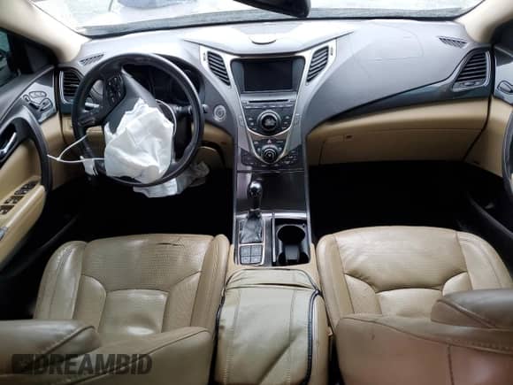2012 Hyundai Azera с VIN KMHFH4JGXCA143974, выставлен на аукционе Copart как лот 88113225 с пробегом 151 095 миль миль и Списание • Salvage title. История ставок и продаж доступна на DreamBid. Изображение 8.