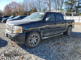 ✅ 2006 GMC Sierra Denali • VIN: 2GTEK63N461260263 • Lot: 93413905. Listed on Copart with 204,346 mi. Free auction sales archive from the USA and detailed vehicle history report at DreamBid. Image 1.