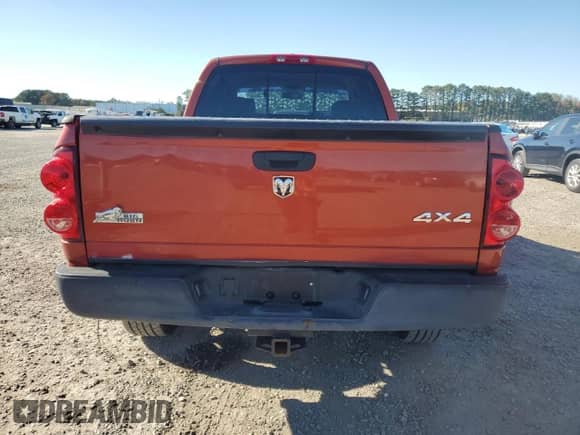 ✅ 2008 Dodge 1500 SLT • VIN: 1D7HU18228S543911 • Лот: 91185755. Опубликован ранее на Copart с пробегом 171 233 миль. Бесплатный доступ к архиву аукционных продаж из США и подробный отчёт об истории автомобиля на DreamBid. Изображение 6.